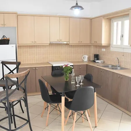 Apartment Little Yard & #2 Naxos City